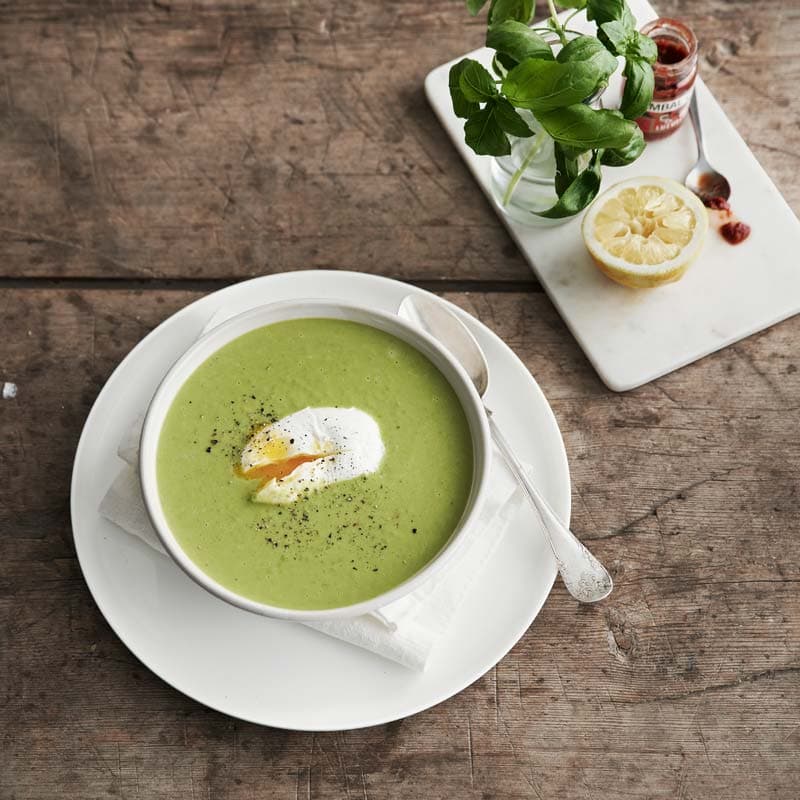 Grön ärtsoppa med pocherat ägg - ViktVäktarna