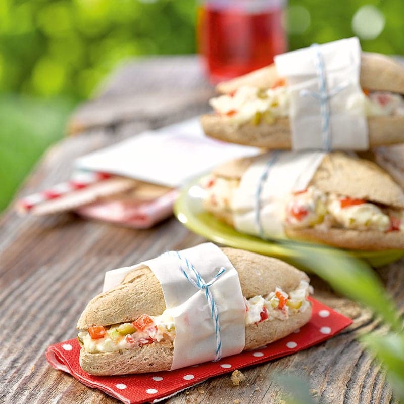 Baguetter med brie och paprika