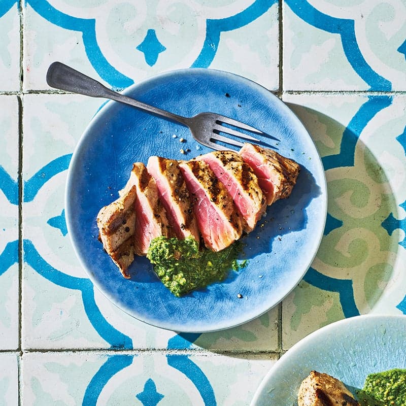 Grilled tuna with Italian salsa verde