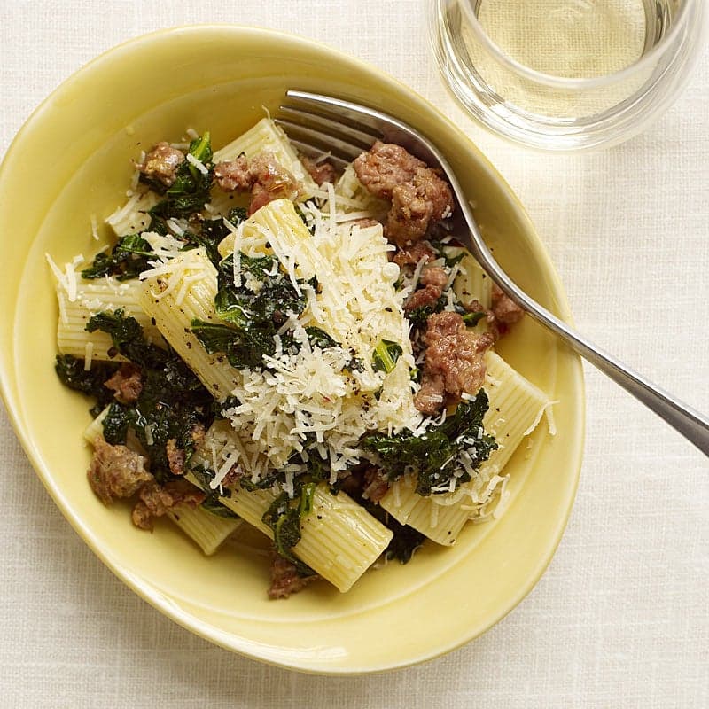 Rigatoni with turkey sausage and kale