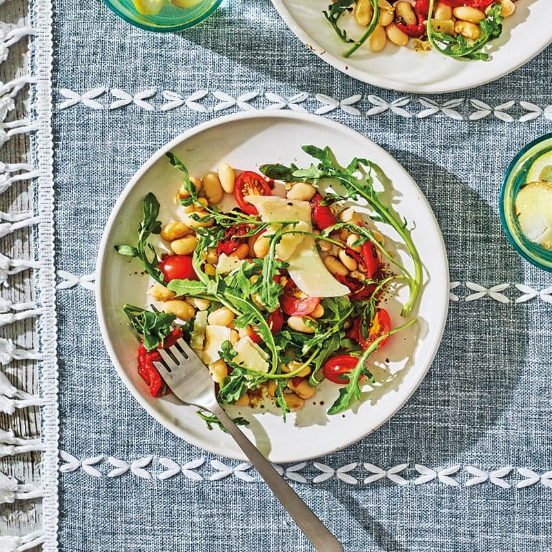 White Bean, Roasted Pepper & Arugula Salad