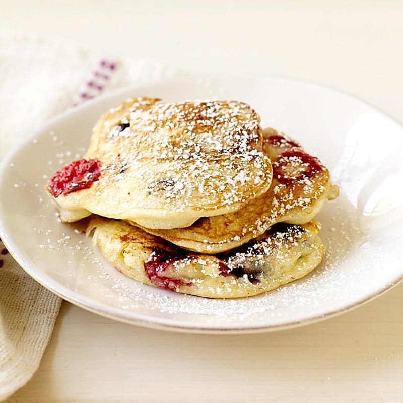 Mixed berry pancakes