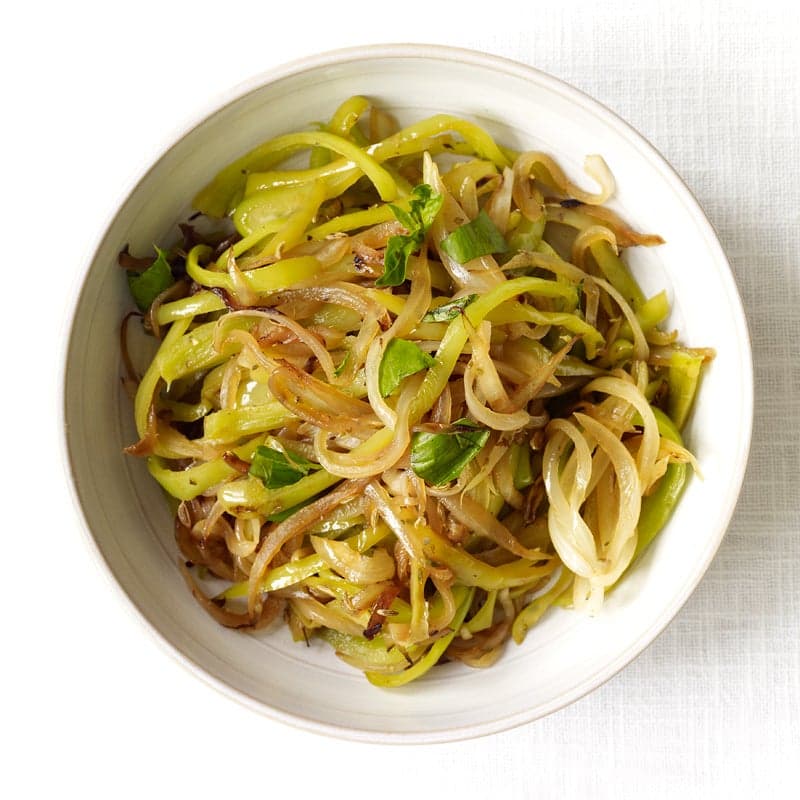 Italian stir-fried peppers and onions