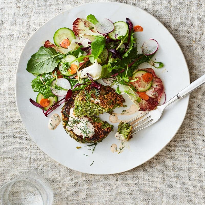 Garden veggie burgers with sriracha ranch dressing