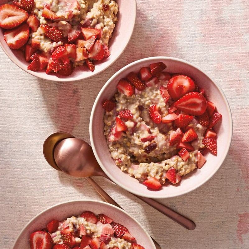 Slow-Cooker Strawberry Steel-Cut Oats